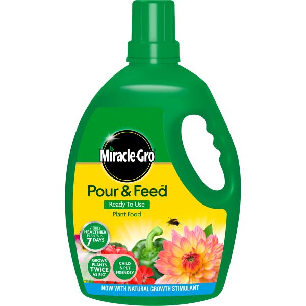 Miracle-Gro Pour &amp; Feed 3 Litre