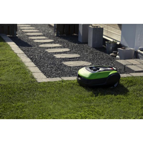 Greenworks 1500m2 Robotic Lawnmower