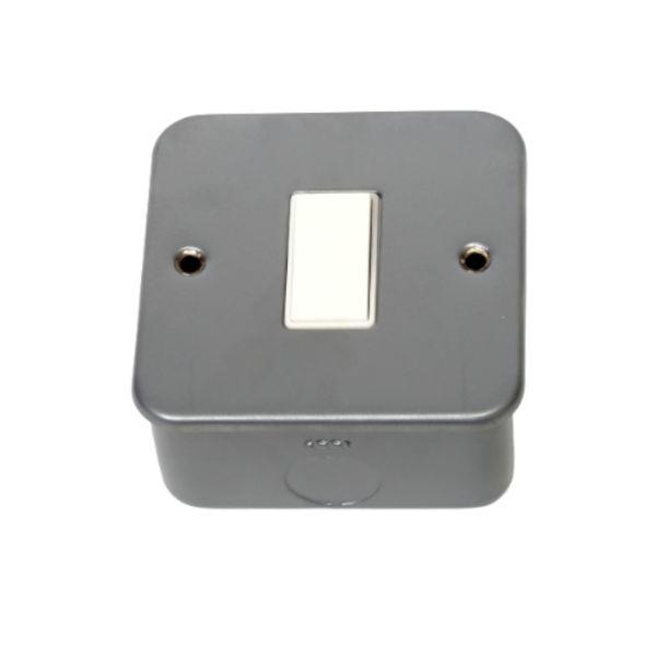 Metal Clad Plate Switch 1 Gang 2 Way (1)