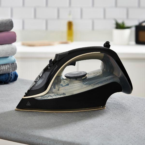 Morphy Richards 2400W Crystal Auto Shut Off Steam Iron