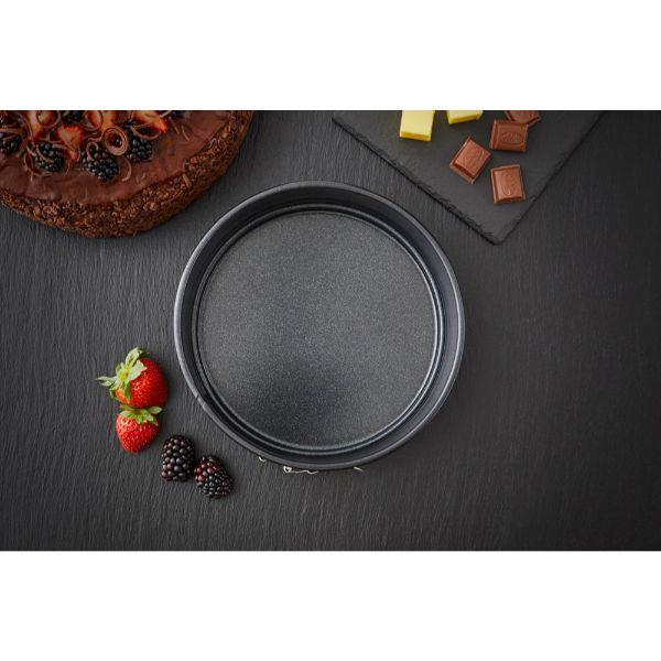 18cm Spring Form Cake Tin