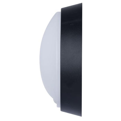 Luceco Eco Round Bulkhead PIR  IP54 700 Lumens 10 Watt 4000k Supplied Black &amp; White trim