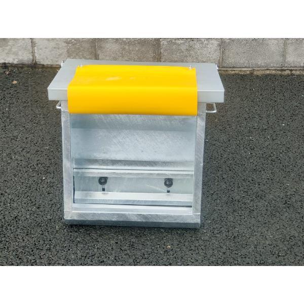 Buffalo 37Kg Capacity 2Ft Hopper Creep Box Galvanised