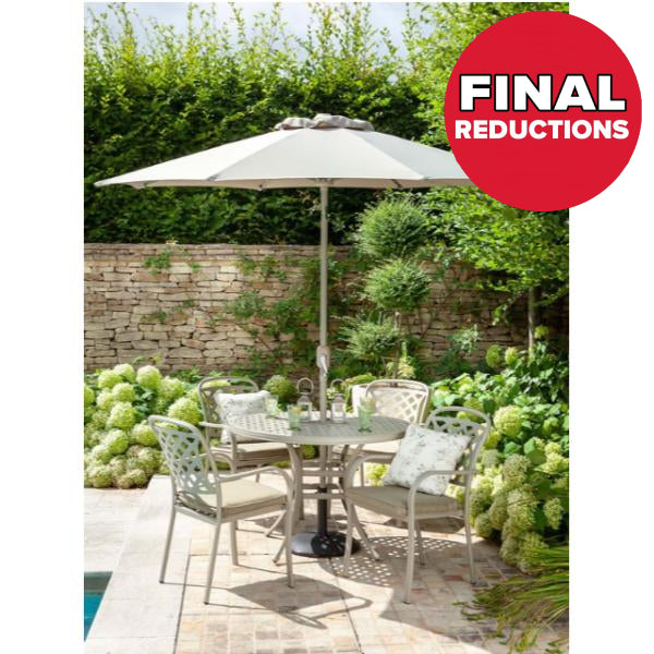 Berkeley Maize/Wheatgrass Aluminium 4 Seater Round Outdoor Furniture Set with 2.5M Parasol