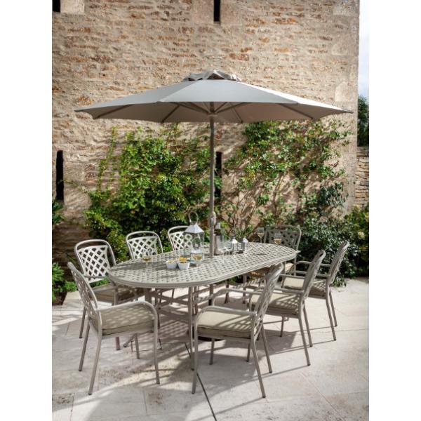 Berkeley Maize/Wheatgrass Aluminium 8 Seater Oval Outdoor Furniture Set with 3M Parasol